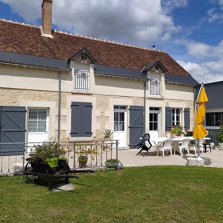 Les Ormeaux Hotel Oisly Buitenkant foto